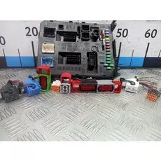 Блок комфорта Peugeot 307