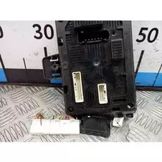 Блок комфорта Renault Clio 3