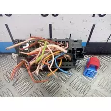 Блок предохранителей Citroen Xsara