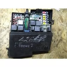 Блок предохранителей Ford Focus 2