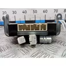 Блок управления АБС Mitsubishi Pajero 3