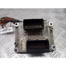 Фонарь задний правый Volvo S40 V40 1