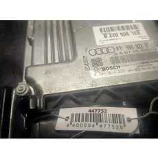 Зеркало боковое правое Kia Magentis 1