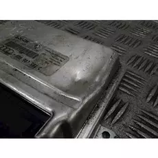 Блок управления двигателем Audi A8 D2