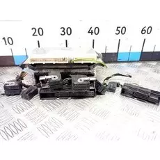 Блок управления двигателем Mercedes W208 (CLK Class)