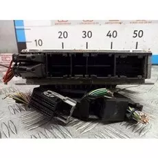 Блок управления двигателем Mercedes W220 (S class)