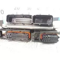 Блок управления двигателем Opel Omega B