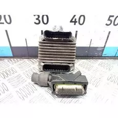 Блок управления двигателем Opel Zafira A