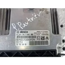 Блок управления двигателем Peugeot Partner Tepee