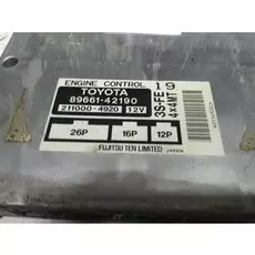 Блок управления двигателем Toyota Rav4 1