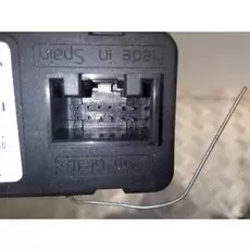 Блок управления стеклоподъемниками Opel Astra G