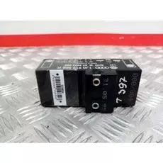 Блок управления вентилятором (реле) Volkswagen Golf 4