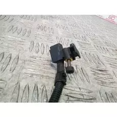 Датчик коленвала Volkswagen Golf 4