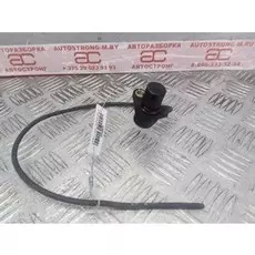 Датчик коленвала Volkswagen Passat 5