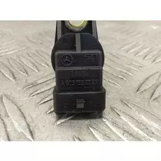 Датчик распредвала Mercedes W209 (CLK Class)