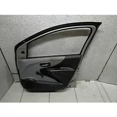 Дверь передняя правая Nissan Pixo