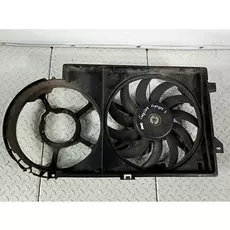 Вентилятор радиатора основного Chrysler Voyager 4