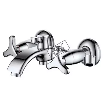 Смеситель D&K DA1383241 для ванны