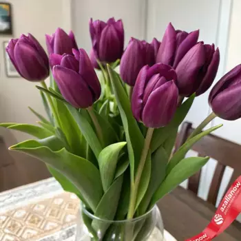 Букет из 10 фиолетовых тюльпанов, Россия