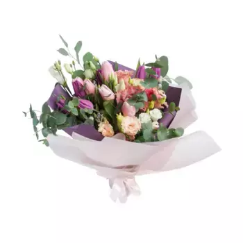 Букет из 10 тюльпанов и 6 лизиантусов