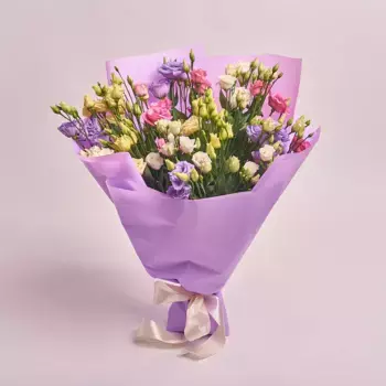 Букет из 15 лизиантусов микс в фиолетовой пленке