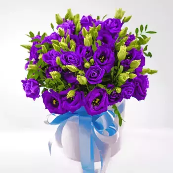 Букет из 15 сиреневых лизиантусов «Время есть»