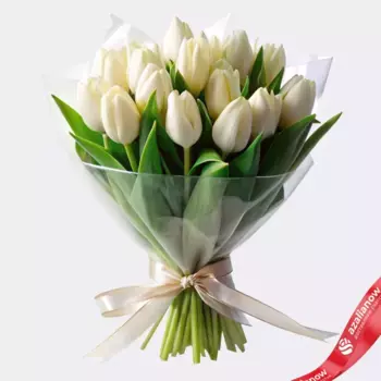 Букет из 17 белых тюльпанов в пленке