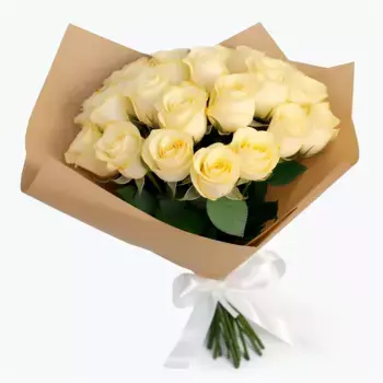 Букет из 17 желтых роз в крафте