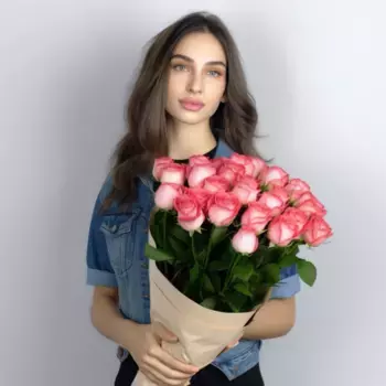 Букет из 25 коралловых роз «Мой ангел»