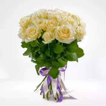 Букет из 29 белых роз «Комплимент»