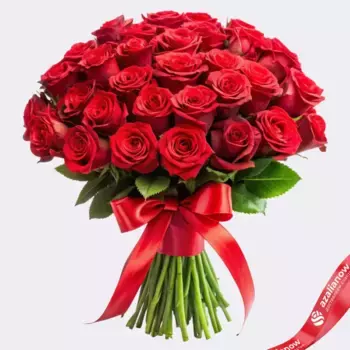 Букет из 45 красных роз с лентой, 60 см, Россия