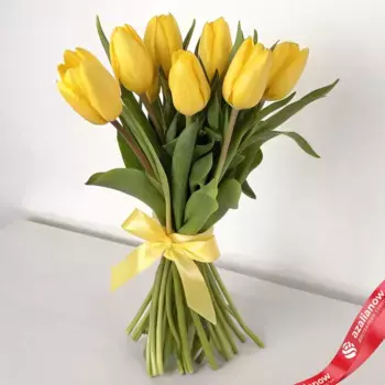 Букет из 7 желтых тюльпанов с лентой
