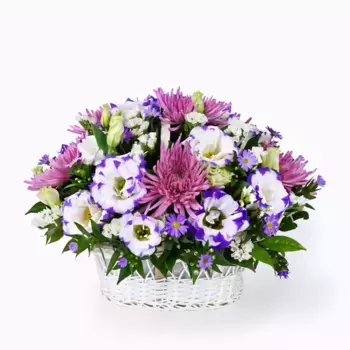 Букет из хризантем, лизиантусов, астр «Сабина»