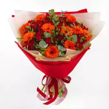 Букет из оранжевых гербер и красных роз «Флокс»