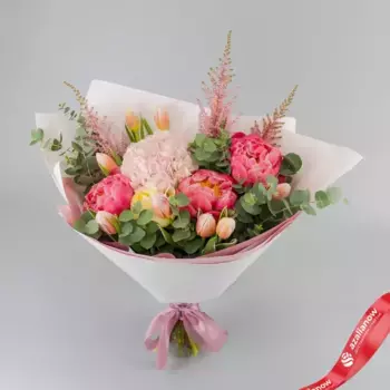 Букет из пионов и гортензии «В розовом»