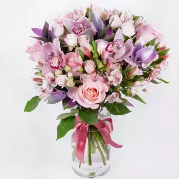 Букет из роз, альстромерий, орхидей «Дама цветов»