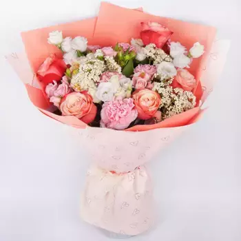 Букет из роз, гвоздик, альстромерий «Объятия музы»