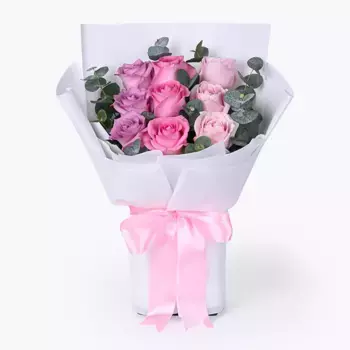 Букет из розовых и сиреневых роз «Урсула»