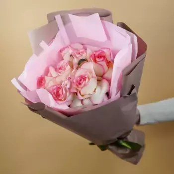 Букет из розовых роз «Символ любви»