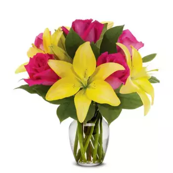 Букет из желтых лилий и малиновых роз «Анита»