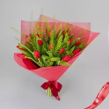 Букет красных тюльпанов «Стрелы любви»