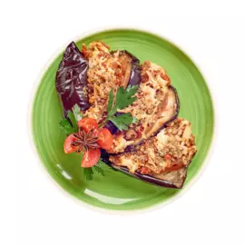 Баклажан запечённый с адыгейским сыром и томатом 400 г