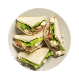 Клаб сэндвич с тунцом и базиликом 180 г "Уже Готово" Россия