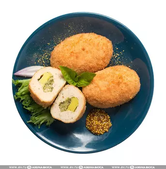 Кнели мускатные из куриного филе с зеленым маслом "Уже Готово", 240 г