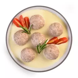 Митболлы из индейки под сливочно-сырным соусом Уже Готово 200 г Россия