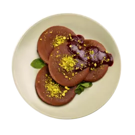 Панкейки шоколадные с вишневым соусом 180 г Уже Готово, Россия