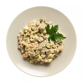 Салат Оливье с мясом 350 г Уже Готово Россия