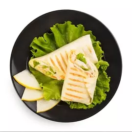 Сэндвич Ролл с индейкой на пшеничной лепешке "Уже готово" 185 г, Россия