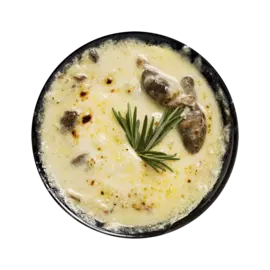 Сердечки куриные с грибами в сливочном соусе 230 г Уже Готово