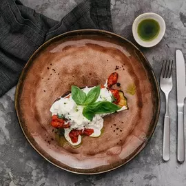 Запеченный баклажан со страчателлой 165гр